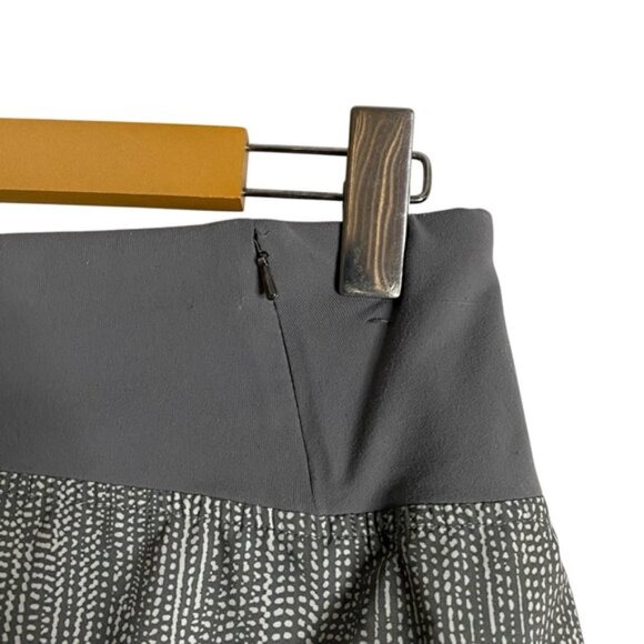 Tuff Athletics Women's Gray Performance Wear Patterned Mini Skort - Picture 6 of 7